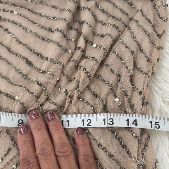 Adrianna Papell Elegant Beige Sequin Dress Size 8 - Picture 8 of 12